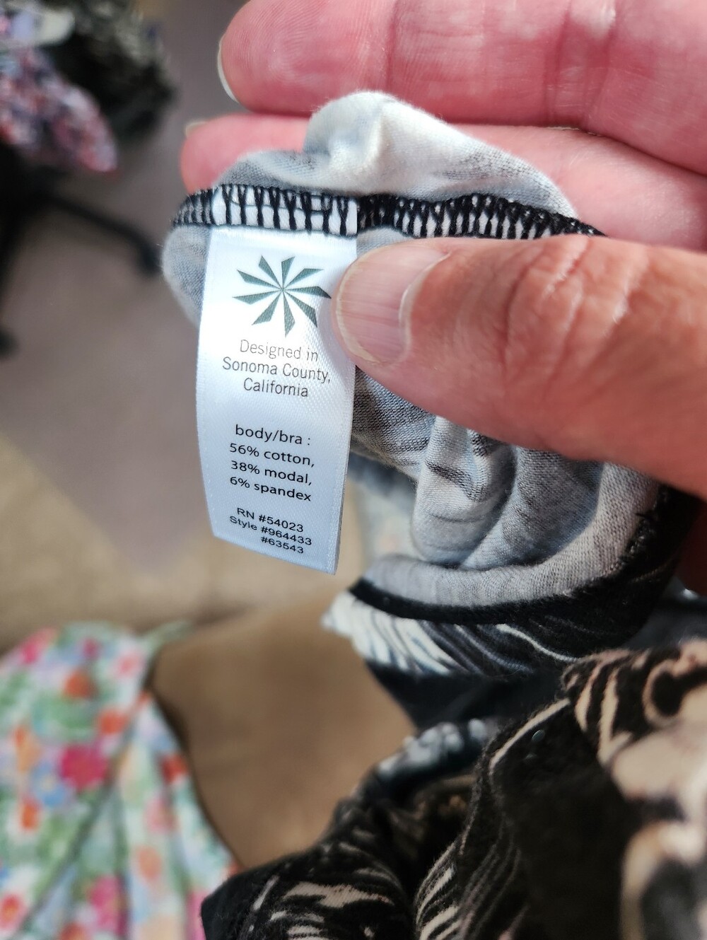 Athleta Black & White Patterned Sleeveless Maxi Dress XL Built In Bra - Picture 10 of 10